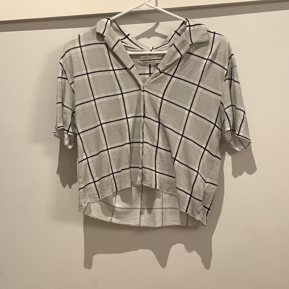 Cropped button up shirt